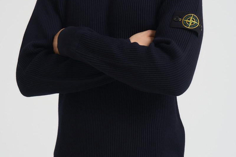 Dolcevita uomo a costine blu 5100052 S00C2V0020 STONE ISLAND