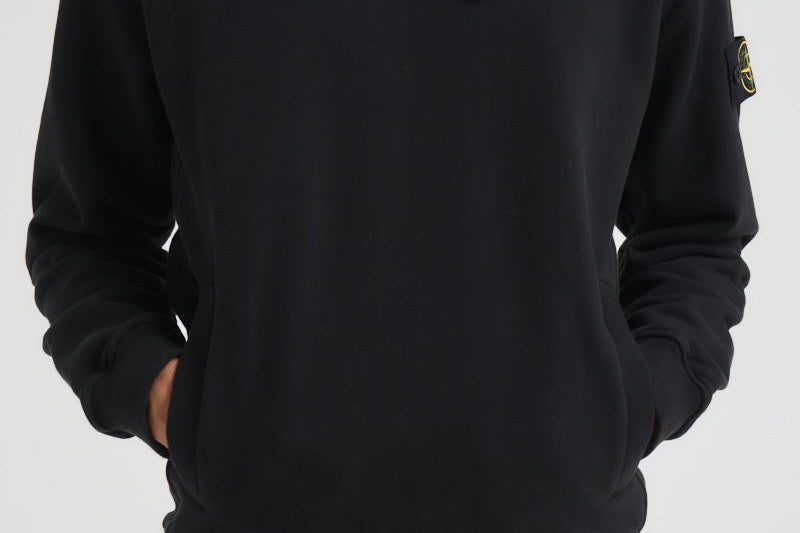 Felpa uomo con cappuccio nera 6100029 S0A20V0029 STONE ISLAND