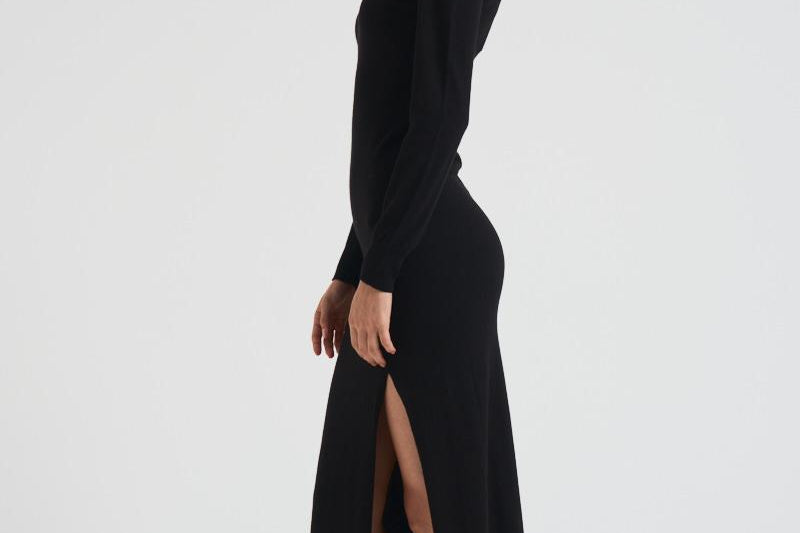 Abito donna lungo con spacco nero D550909 LIME013NERO P.a.r.o.s.h.