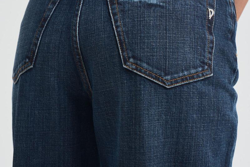 Jeans donna Bessie carrot fit in denim scuro DP784 DFE311800 DONDUP