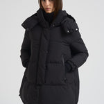 Piumino donna Laminar lungo nero PI002047D 9300 HERNO