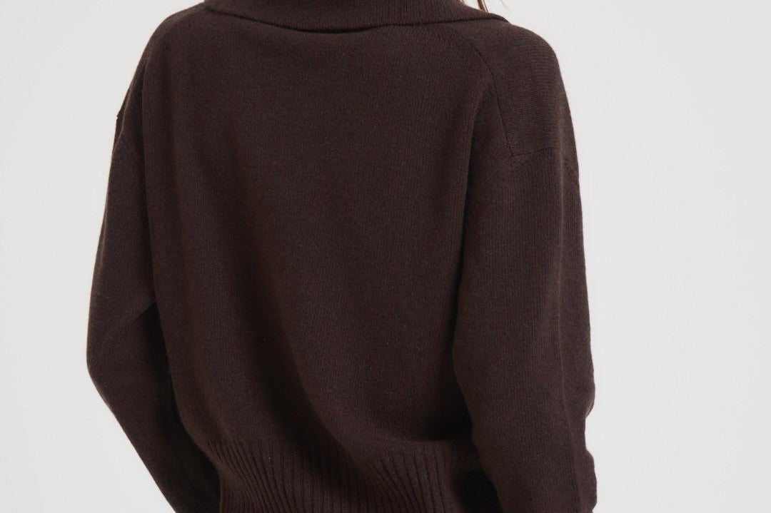 Polo donna in maglia cioccolato L5WC76 W18 LIVIANA CONTI