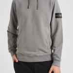 Felpa uomo con cappuccio grigia 6100029 S0A20V006B STONE ISLAND