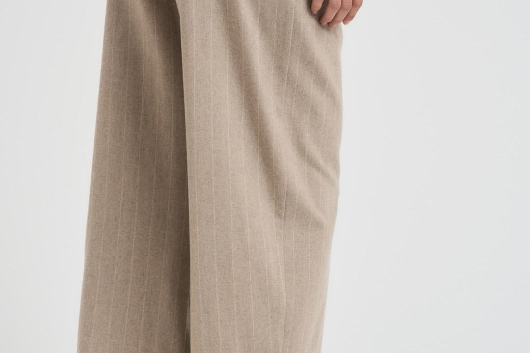 Pantalone donna carrot fit gessato tortora L33 GEST LIVIANA CONTI