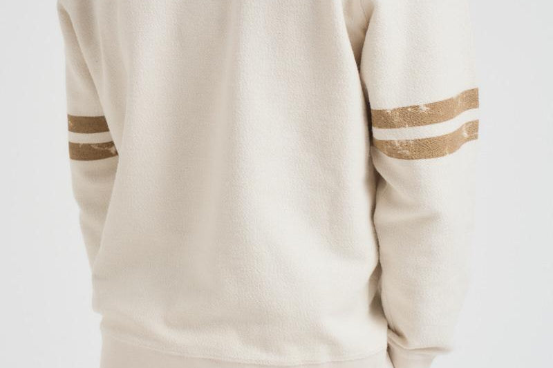 Felpa uomo girocollo panna e oro GMP01223 P00213511616 GOLDEN GOOSE
