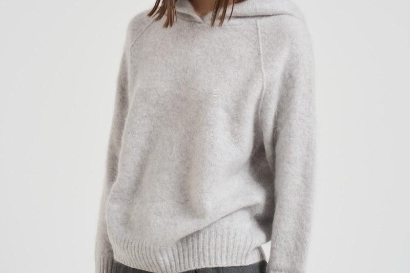 Maglia con cappuccio in cashmere donna SOSO 2398GRISCLAIR KUJTEN