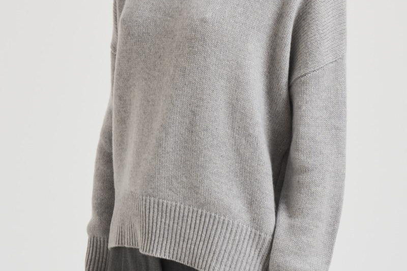 Maglione girocollo donna in cashmere 201726 DOVEGREY LISA YANG