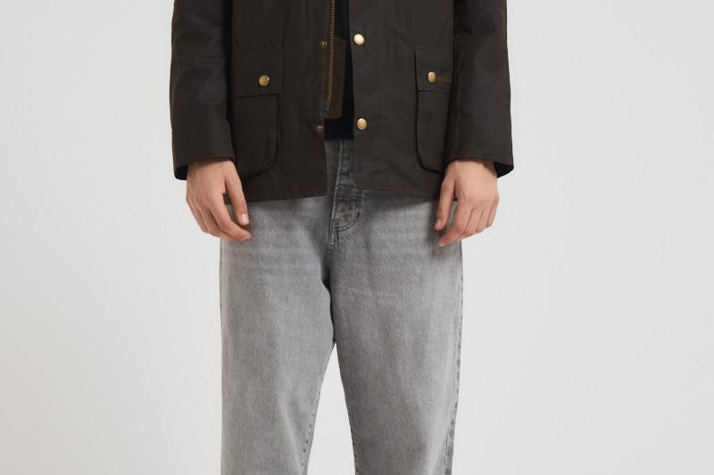 Giacca uomo cerata Ashby verde militare MWX0339 OL71 BARBOUR