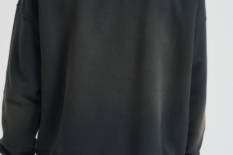 Felpa uomo effetto slavato nera GUP01938 P00214690498 GOLDEN GOOSE