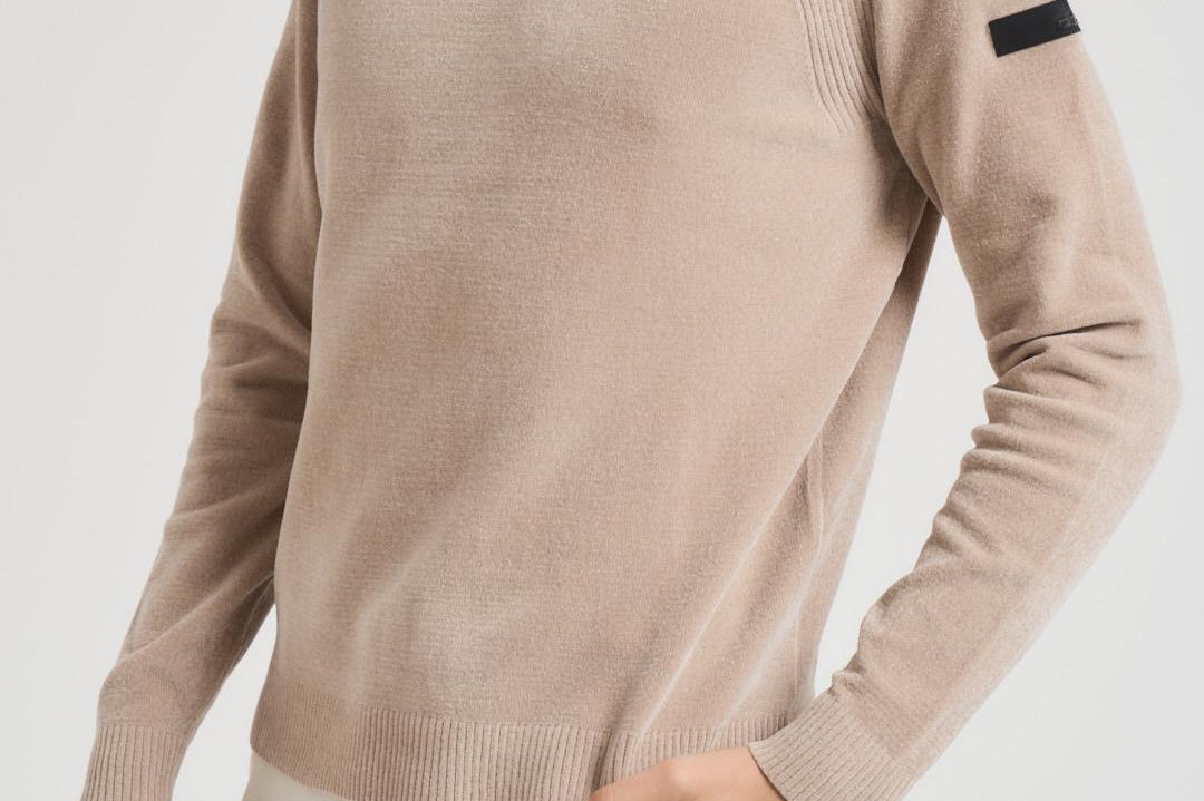 Maglia uomo girocollo in ciniglia beige W25132 32 RRD