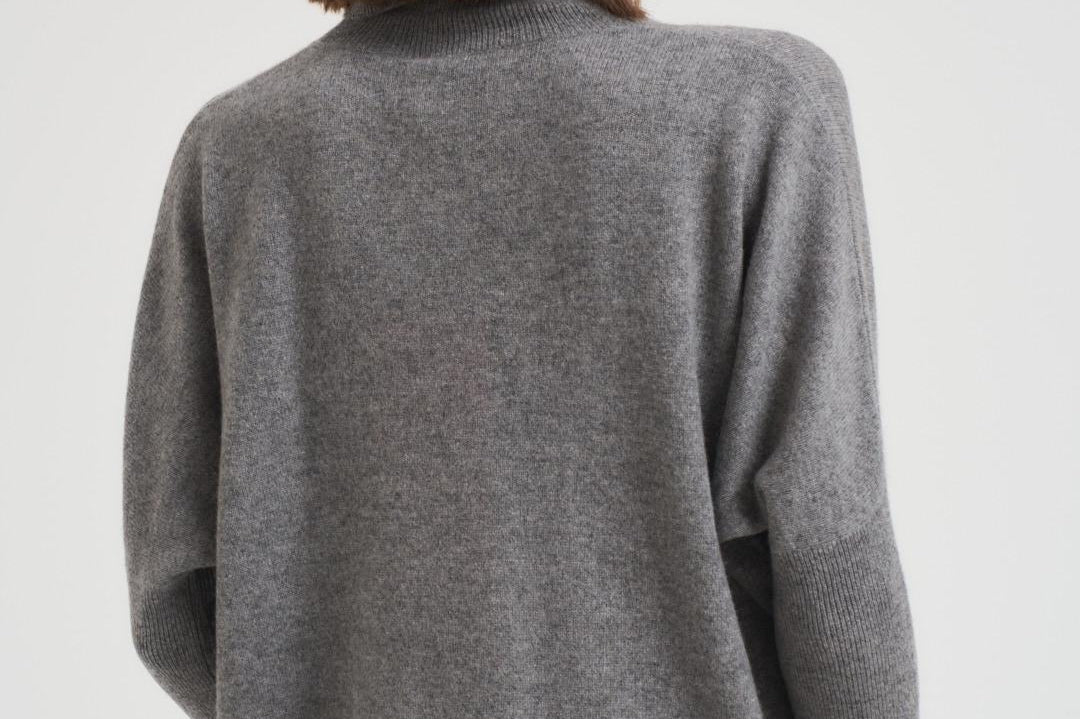 Dolcevita donna in cashmere grigio CLARA DARKHEATHERWAY ABSOLUT CASHMERE.