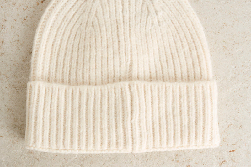 ROY ROGER'S BEANIEOFF WHITE