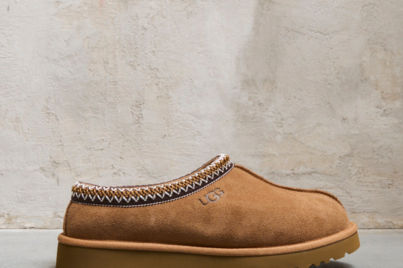 UGG 5950CHESTNUT