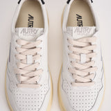Sneakers donna Medalist bianca e nera AULW LL22 AUTRY 