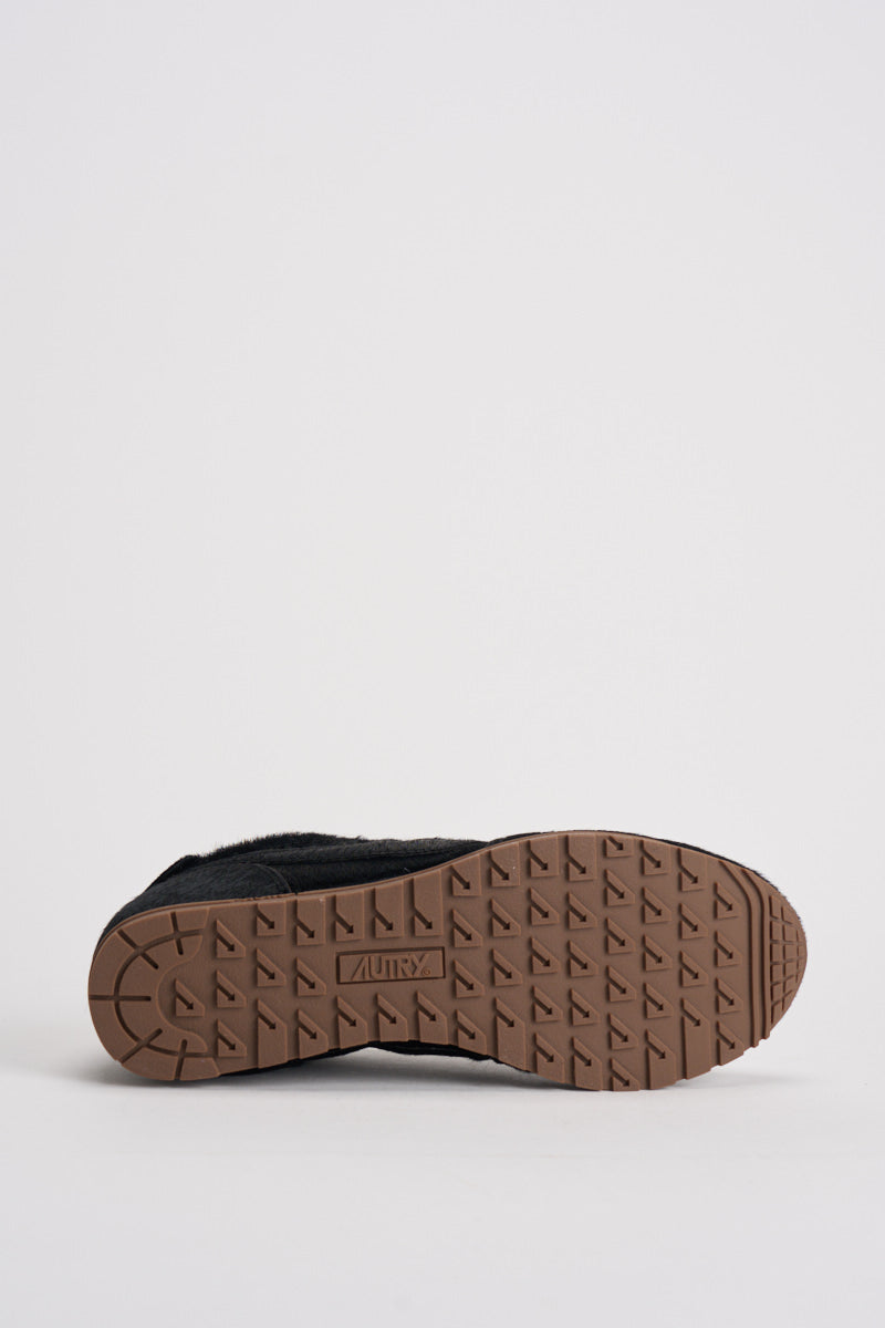 Sneakers donna Windspin in suede nera WSLW YN01 AUTRY 