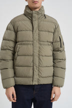 Piumino uomo trapuntato grigio pietra 19CMOW012A 005904G356 C.P. COMPANY 