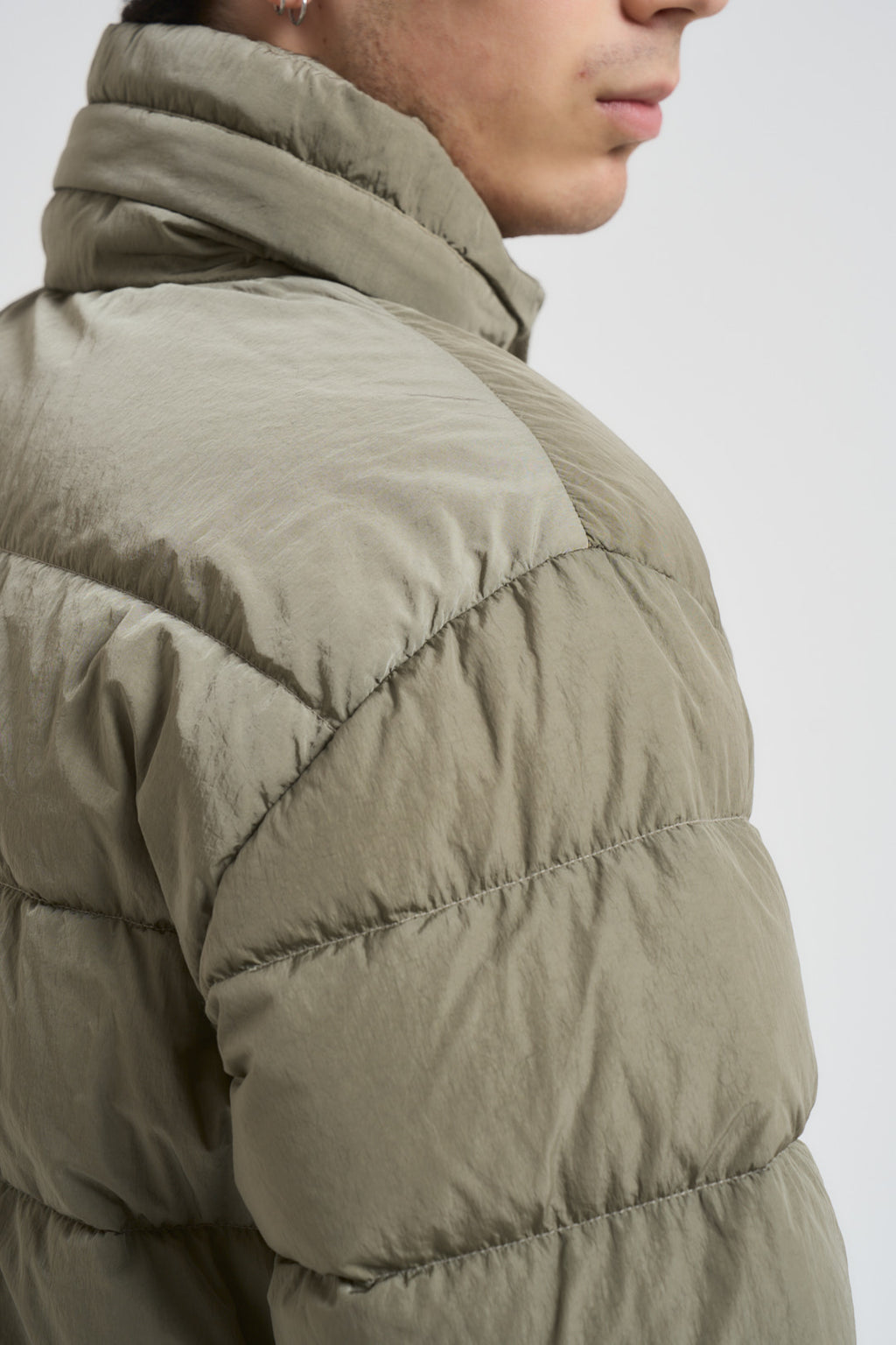 Piumino uomo trapuntato grigio pietra 19CMOW012A 005904G356 C.P. COMPANY 