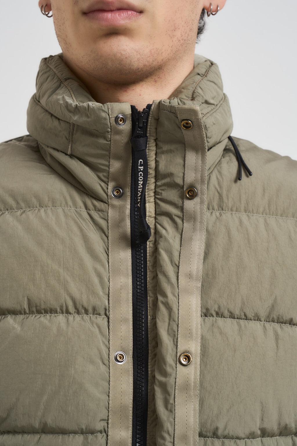Piumino uomo trapuntato grigio pietra 19CMOW012A 005904G356 C.P. COMPANY 
