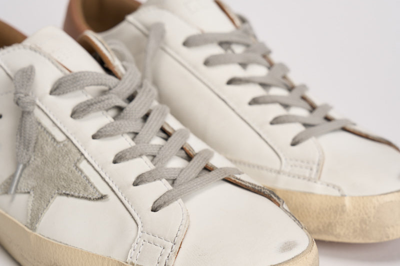 Sneakers uomo bianco e cammello GMF00102 F00218210803 GOLDEN GOOSE 