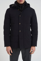 Piumino con cappuccio blu scuro F09MUCX581 18589 MONTECORE 
