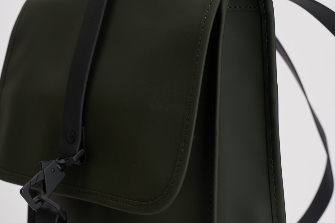 Zaino uomo Puffed Backpack Mini verde 13020 03 RAINS 
