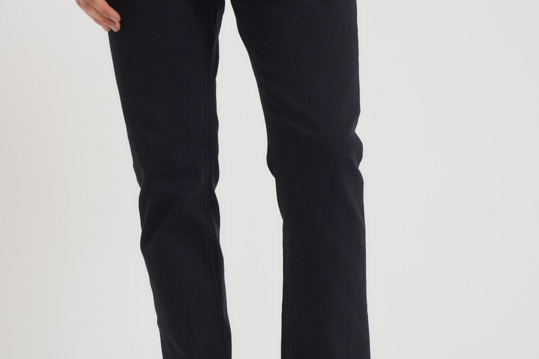 Jeans uomo slim fit in denim nero J100007S0J11 VJ901 STONE ISLAND 