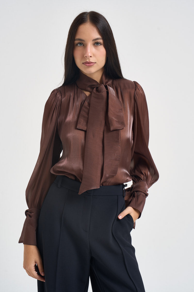 Camicia donna in raso con fiocco ruggine 17135 BROWN ACTUALEE 