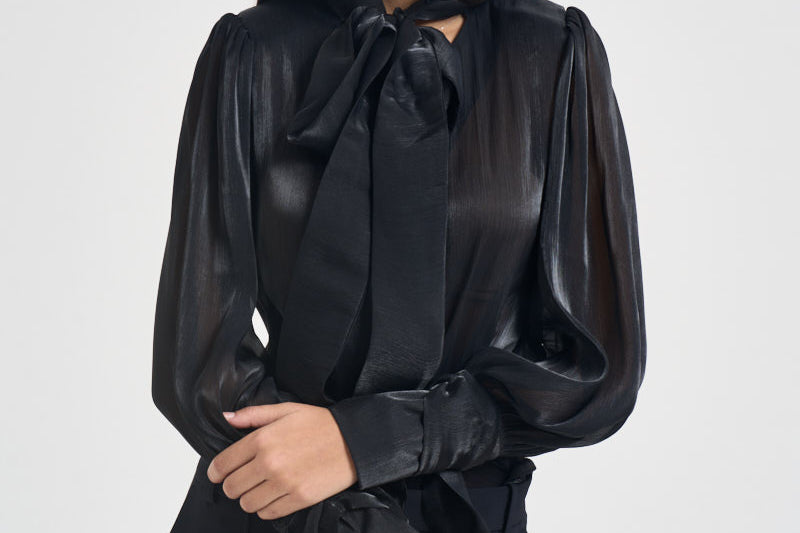 Camicia donna in raso con fiocco nera 17135 NERO ACTUALEE 
