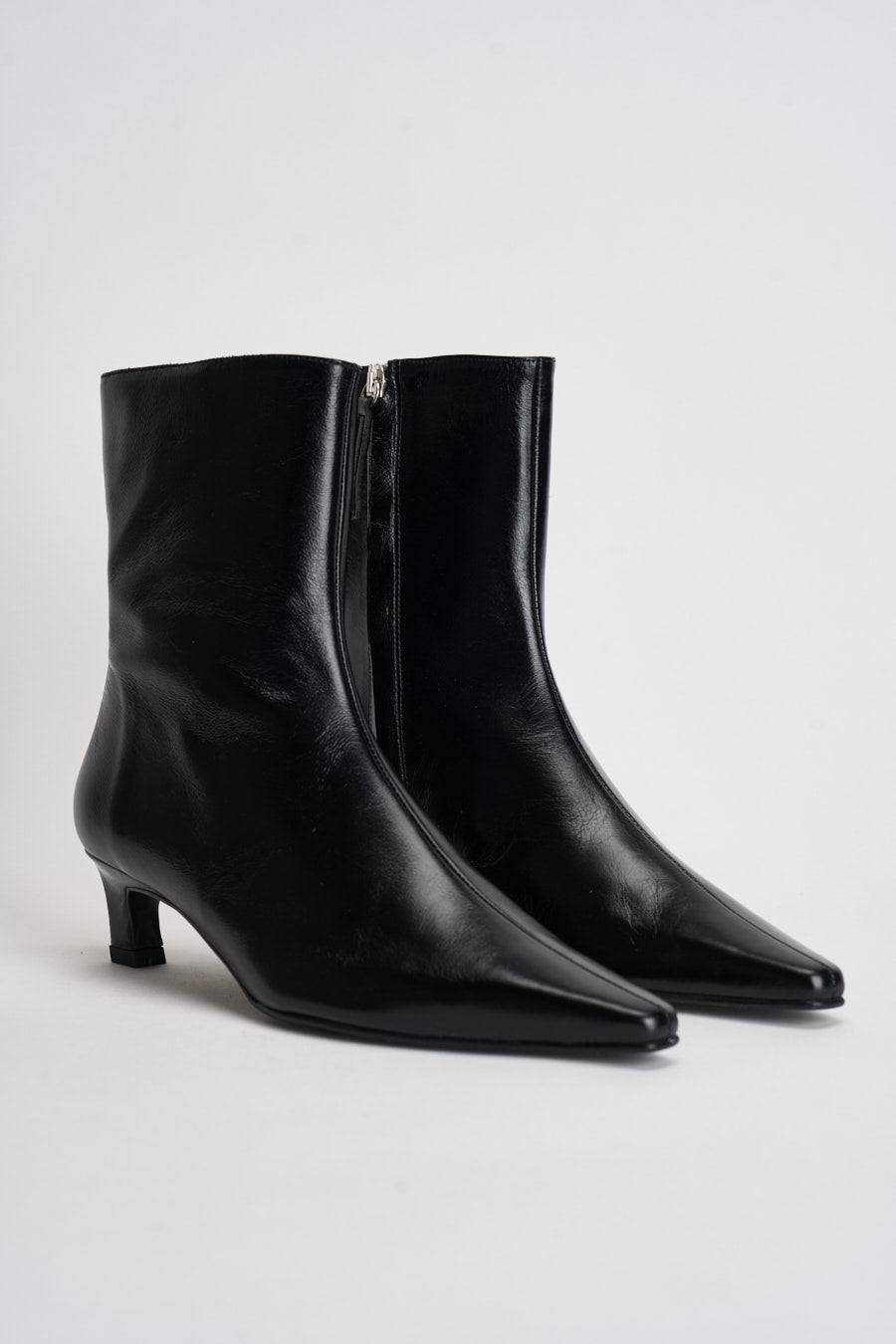 Stivaletti donna in pelle lucida neri S101164 01 ALOHAS 