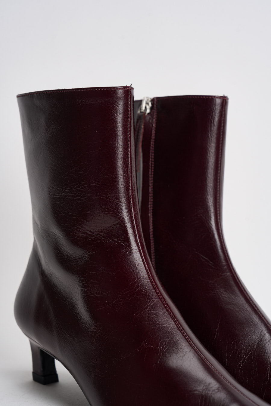 Stivaletti donna in pelle lucida bordeaux. S101164 02 ALOHAS 