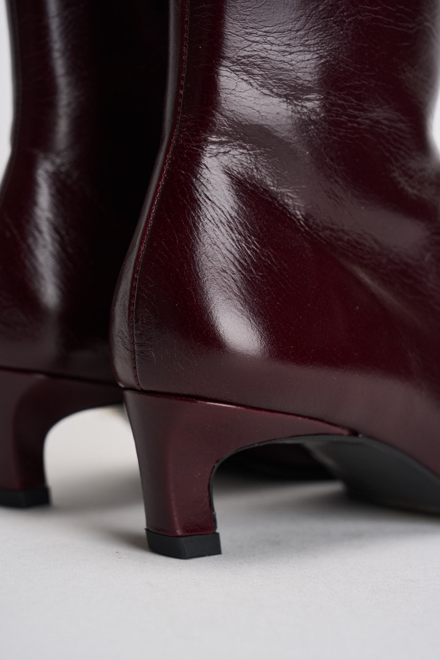Stivaletti donna in pelle lucida bordeaux. S101164 02 ALOHAS 