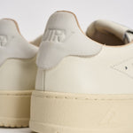 Sneakers uomo Dallas in pelle panna ADLM MR01 AUTRY 