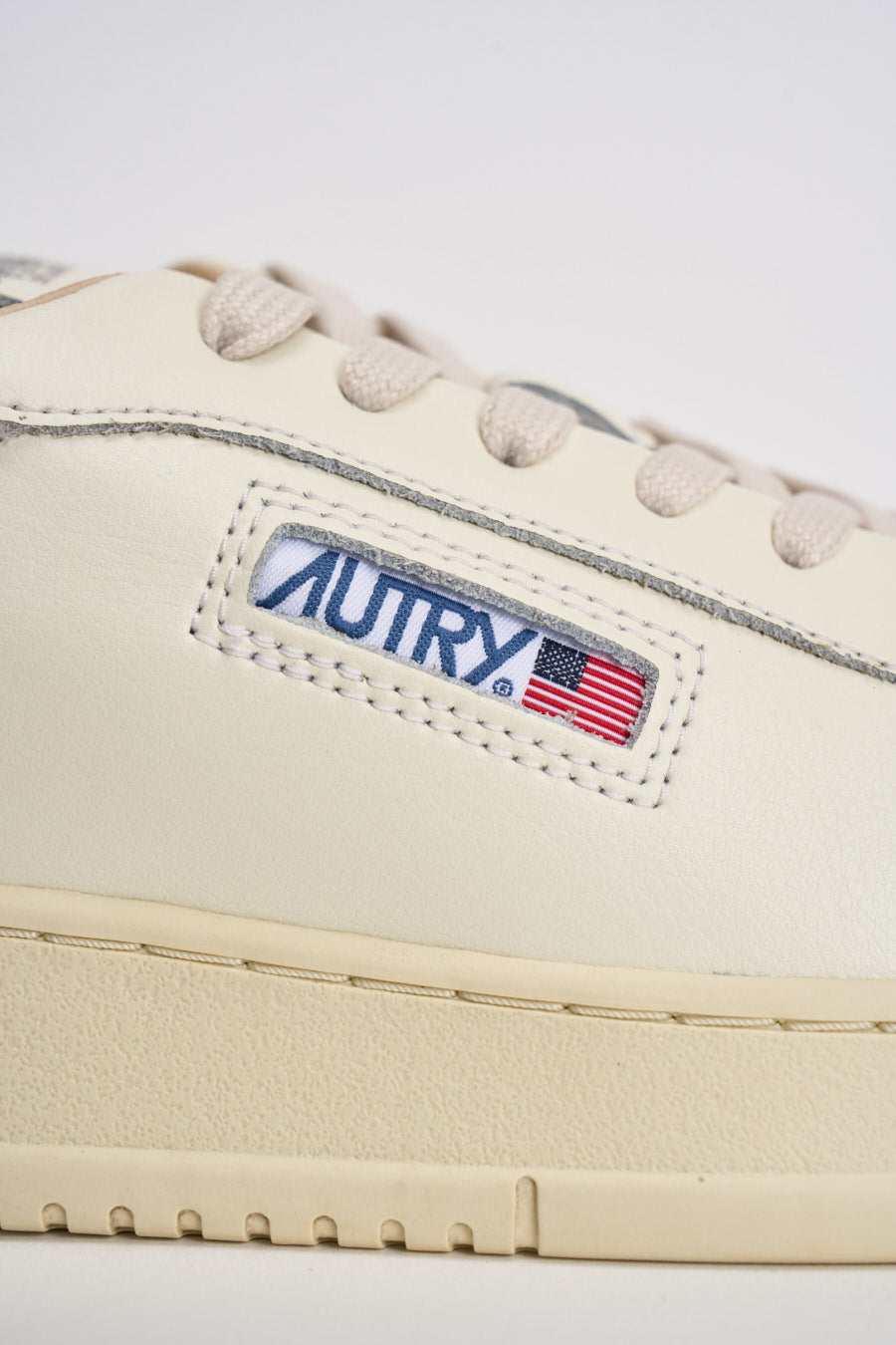 Sneakers uomo Dallas bianca e bordeaux ADLM MR27 AUTRY 