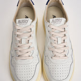 Sneakers uomo Medalist Low bianca e blu AULM BJ03 AUTRY 