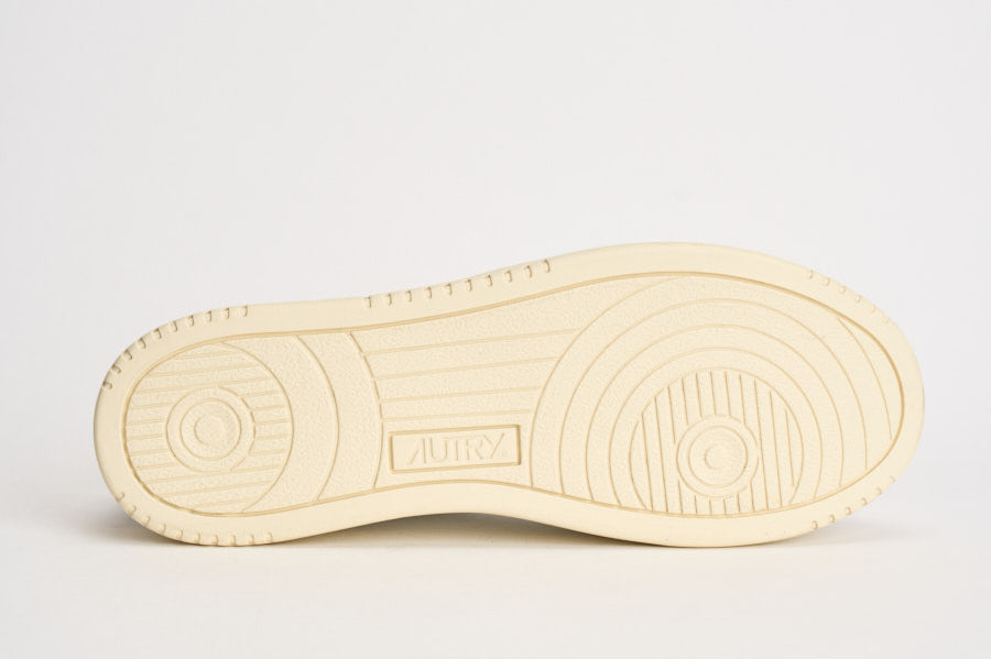 Sneakers uomo Medalist Low in suede bianca e grigia AULM FT15 AUTRY 