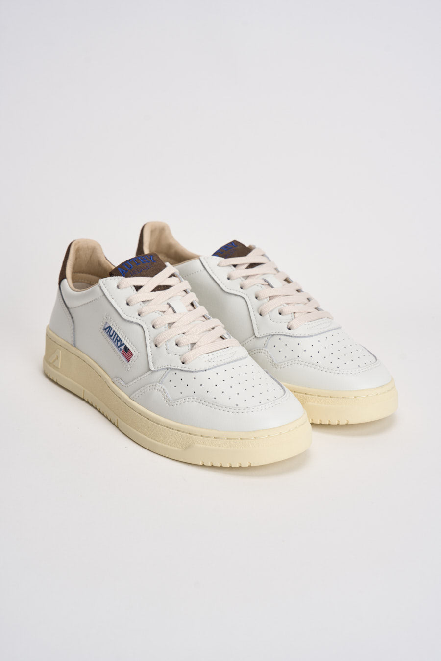 Sneakers uomo Medalist Low bianca e marrone AULM HJ03 AUTRY 