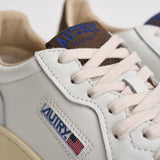 Sneakers uomo Medalist Low bianca e marrone AULM HJ03 AUTRY 