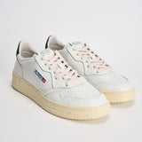 Sneakers uomo Medalist Low bianca e nera AULM LL22 AUTRY 