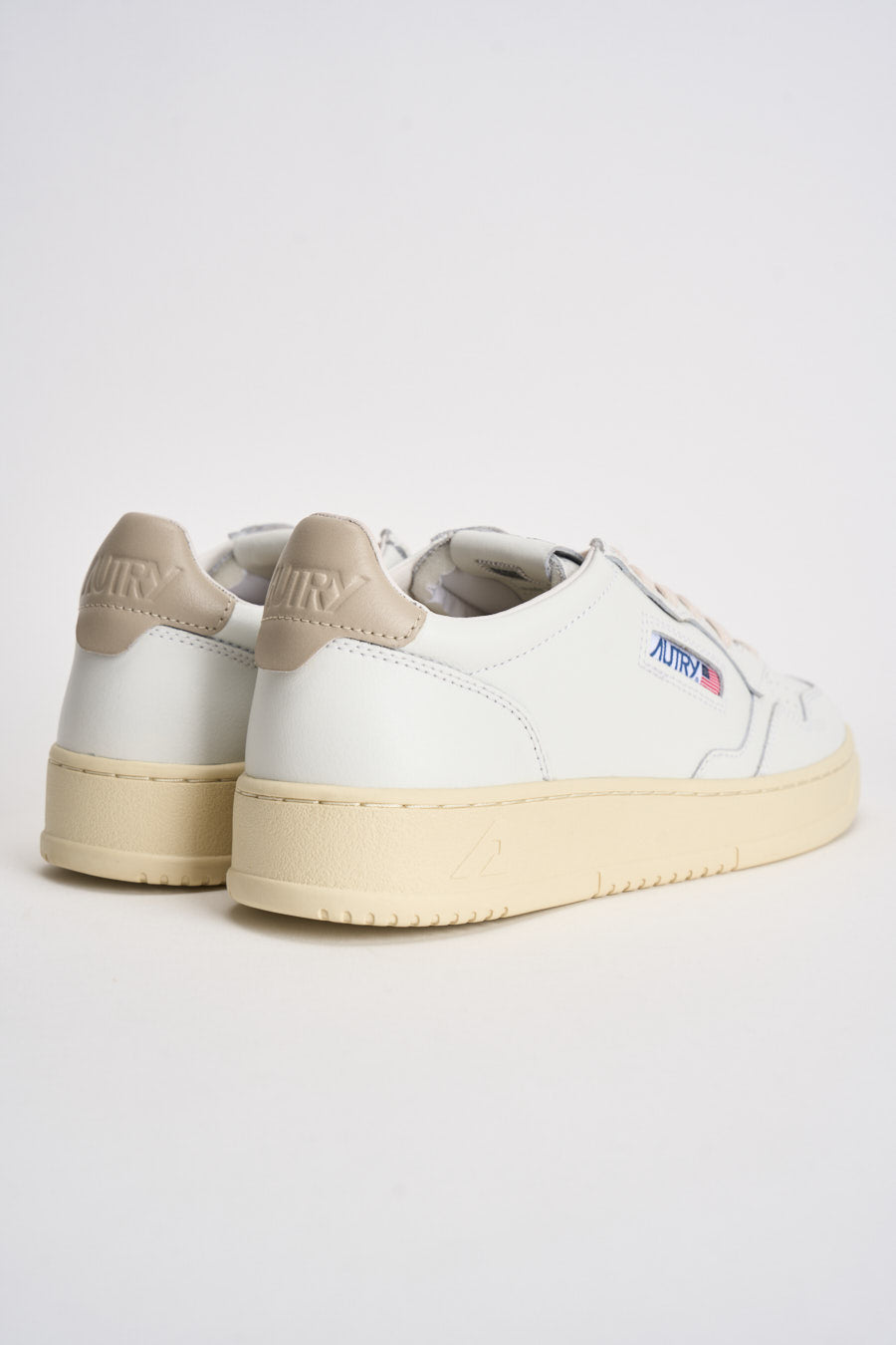 Sneakers uomo Medalist low bianca e tortora AULM LL27 AUTRY 