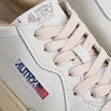 Sneakers uomo Medalist Low in suede beige e caramello AULM LS16 AUTRY 
