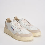 Sneakers uomo Medalist low in suede beige e verde AULM LS17 AUTRY 