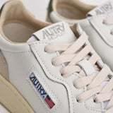Sneakers uomo Medalist low in suede beige e verde AULM LS17 AUTRY 