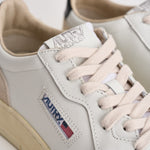 Sneakers uomo Medalist low beige e nera AULM LS21 AUTRY 