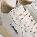 Sneakers uomo Medalist low beige e nera AULM LS21 AUTRY 