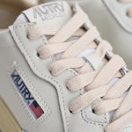 Sneakers uomo Medalist Low in pelle e suede blu AULM LS28 AUTRY 