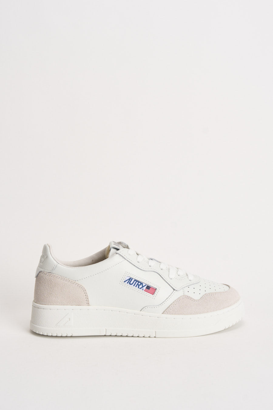 Sneakers uomo Medialist Low in pelle bianca e beige AULM LS30 AUTRY 