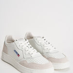 Sneakers uomo Medialist Low in pelle bianca e beige AULM LS30 AUTRY 