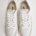 Sneakers uomo Medialist Low in pelle bianca e beige AULM LS30 AUTRY 