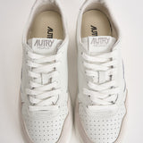 Sneakers uomo Medialist Low in pelle bianca e beige AULM LS30 AUTRY 