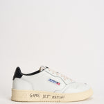 Sneakers uomo Medalist Low con scritta nera AULM ML02 AUTRY 